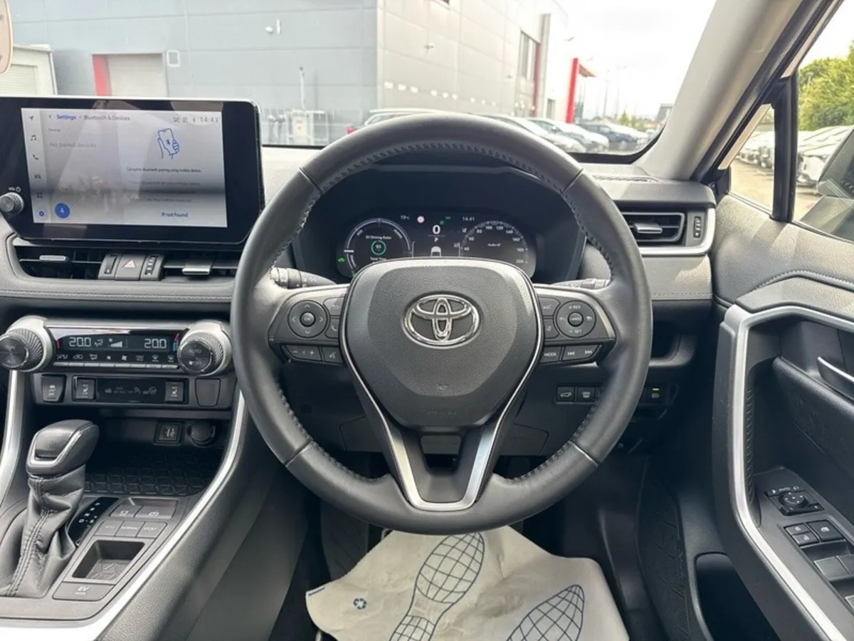Toyota RAV4 SUV, Petrol Hybrid, 2023, Blue