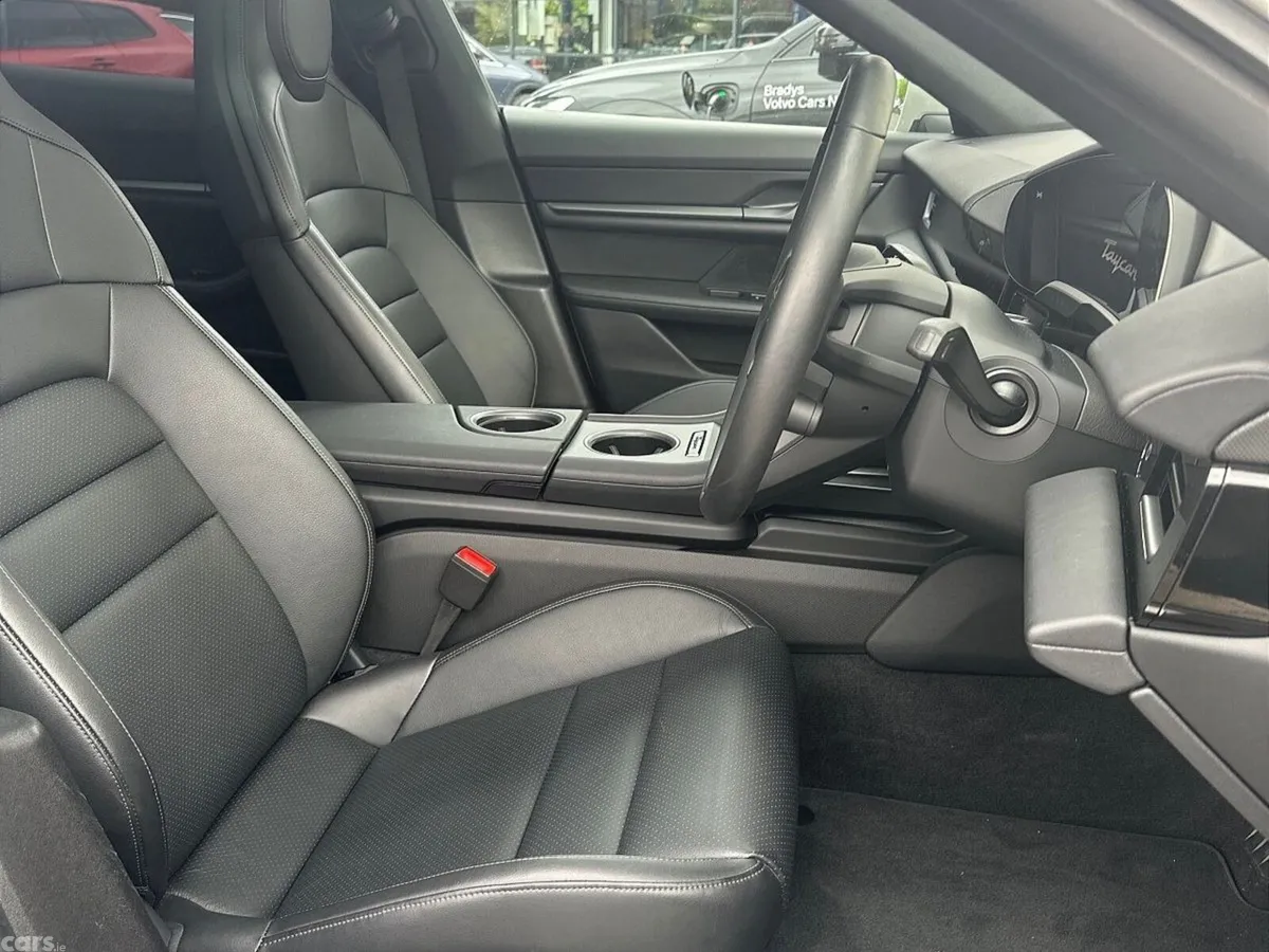 Porsche Taycan Coupe, Electric, 2025, Grey