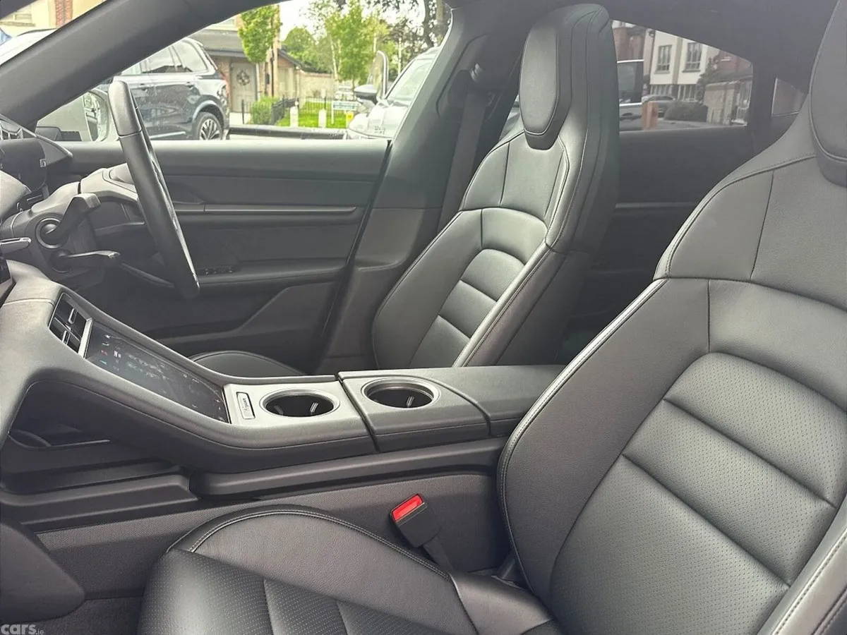 Porsche Taycan Coupe, Electric, 2025, Grey