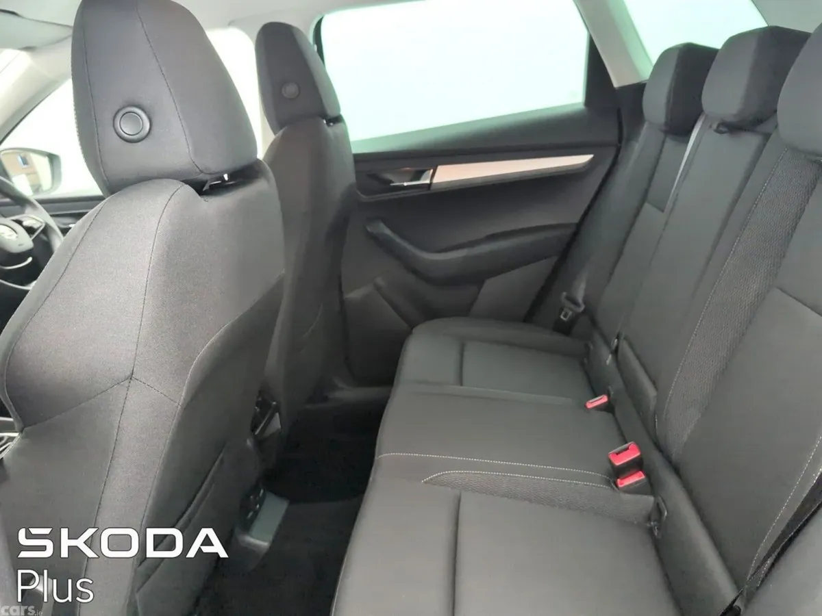 Skoda Karoq SUV, Diesel, 2024, Grey