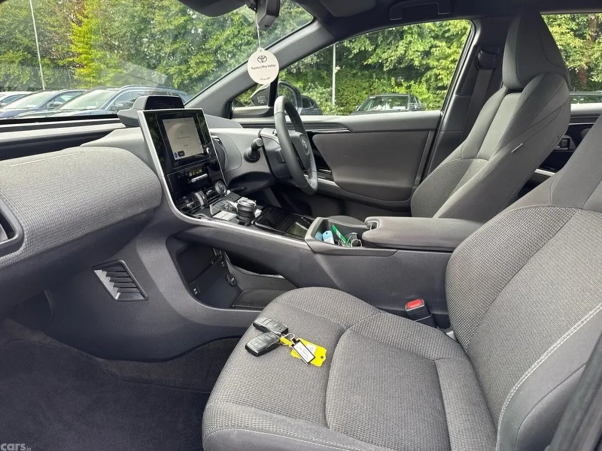 Toyota bZ4X Estate, Electric, 2024, Black