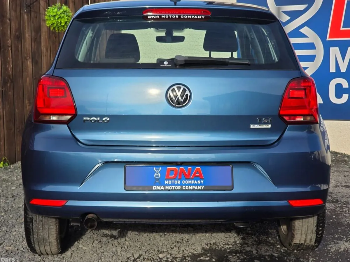 Volkswagen Polo Hatchback, Petrol, 2017, Blue