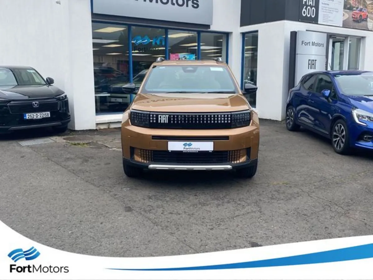 Fiat Grande Panda SUV, Electric, 2027, Brown