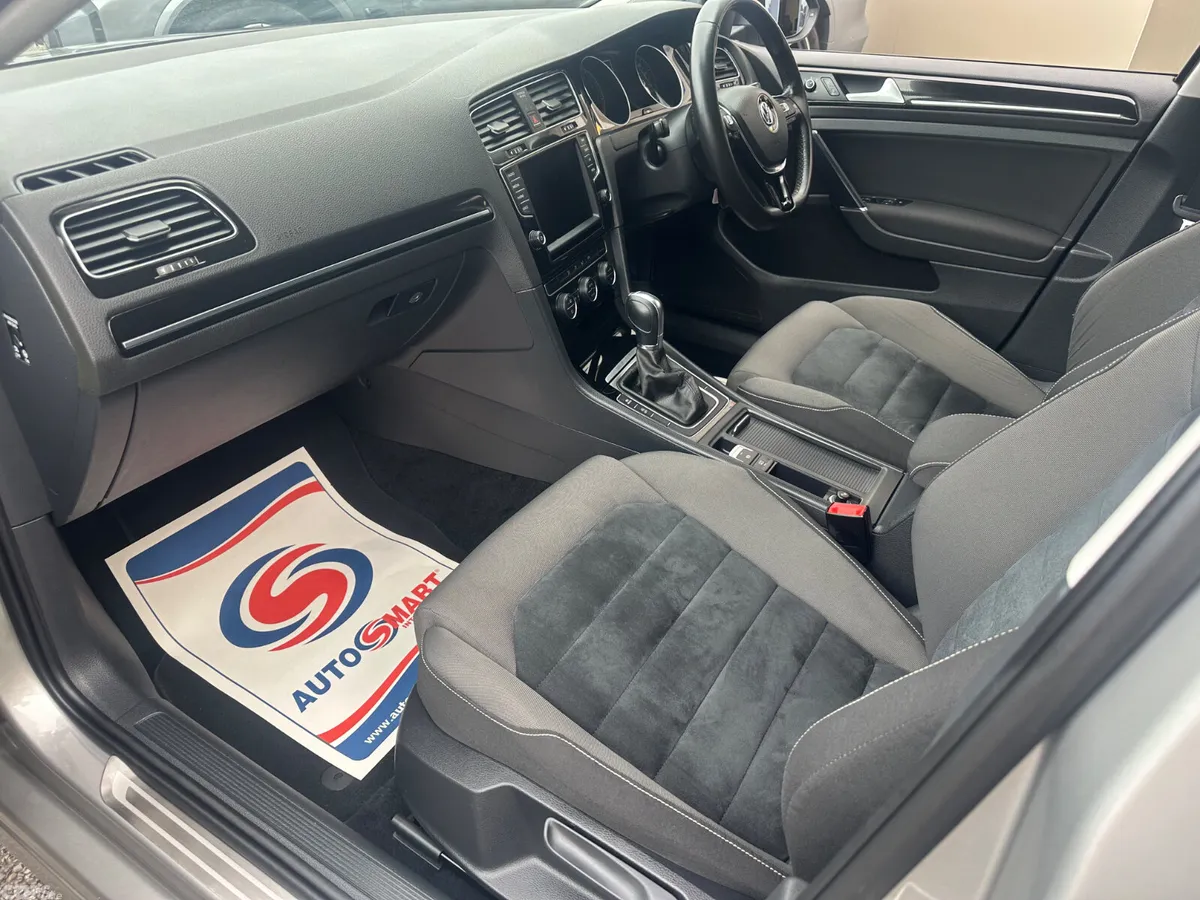 Volkswagen Golf Hatchback, Petrol, 2014, Silver