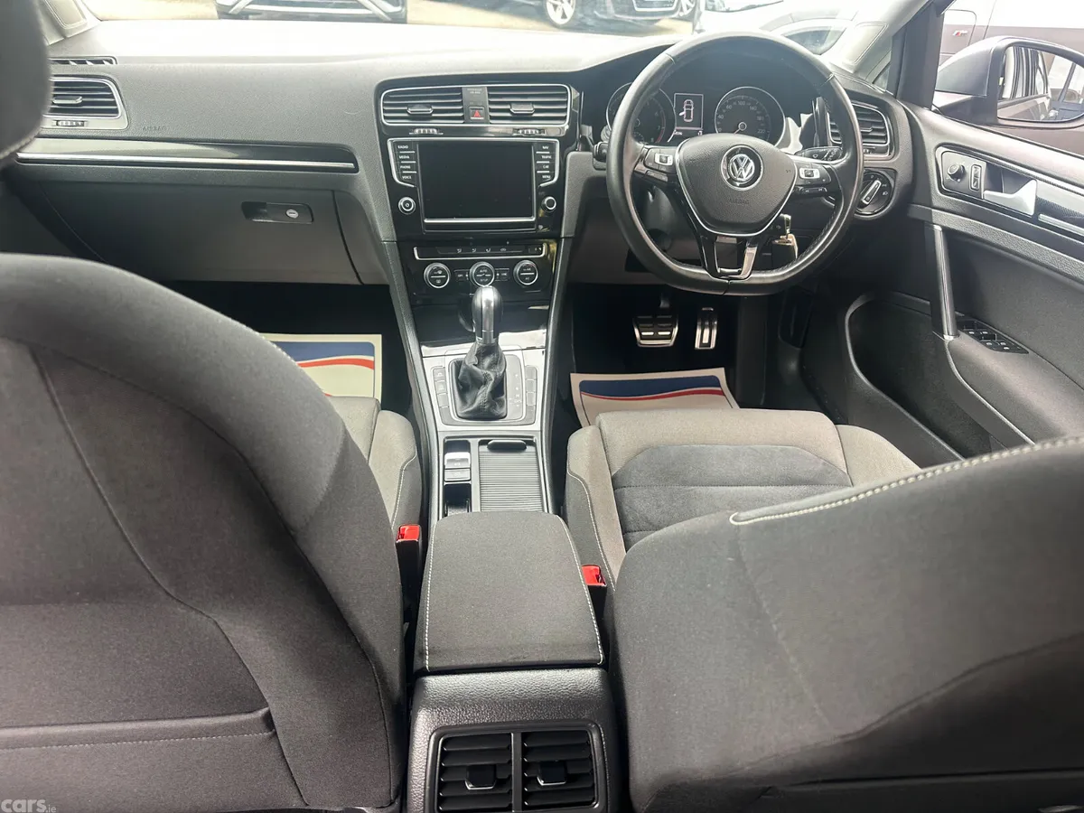 Volkswagen Golf Hatchback, Petrol, 2014, Silver