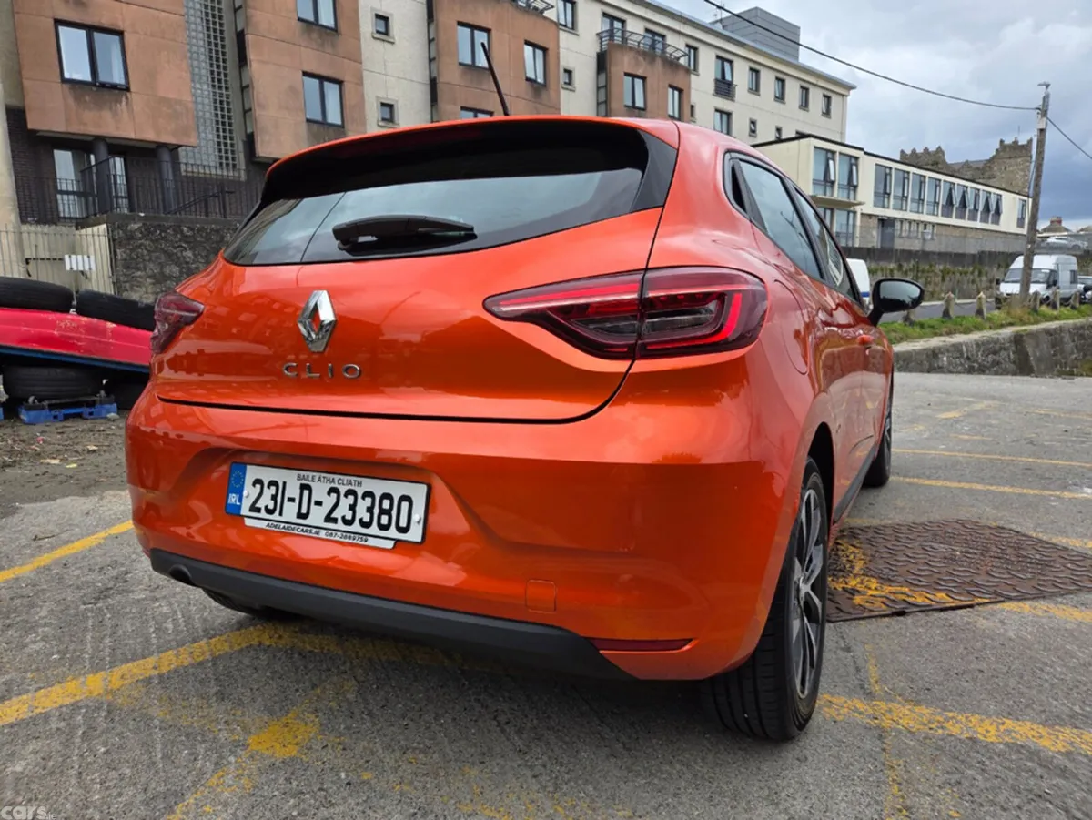 Renault Clio Hatchback, Petrol, 2023, Orange
