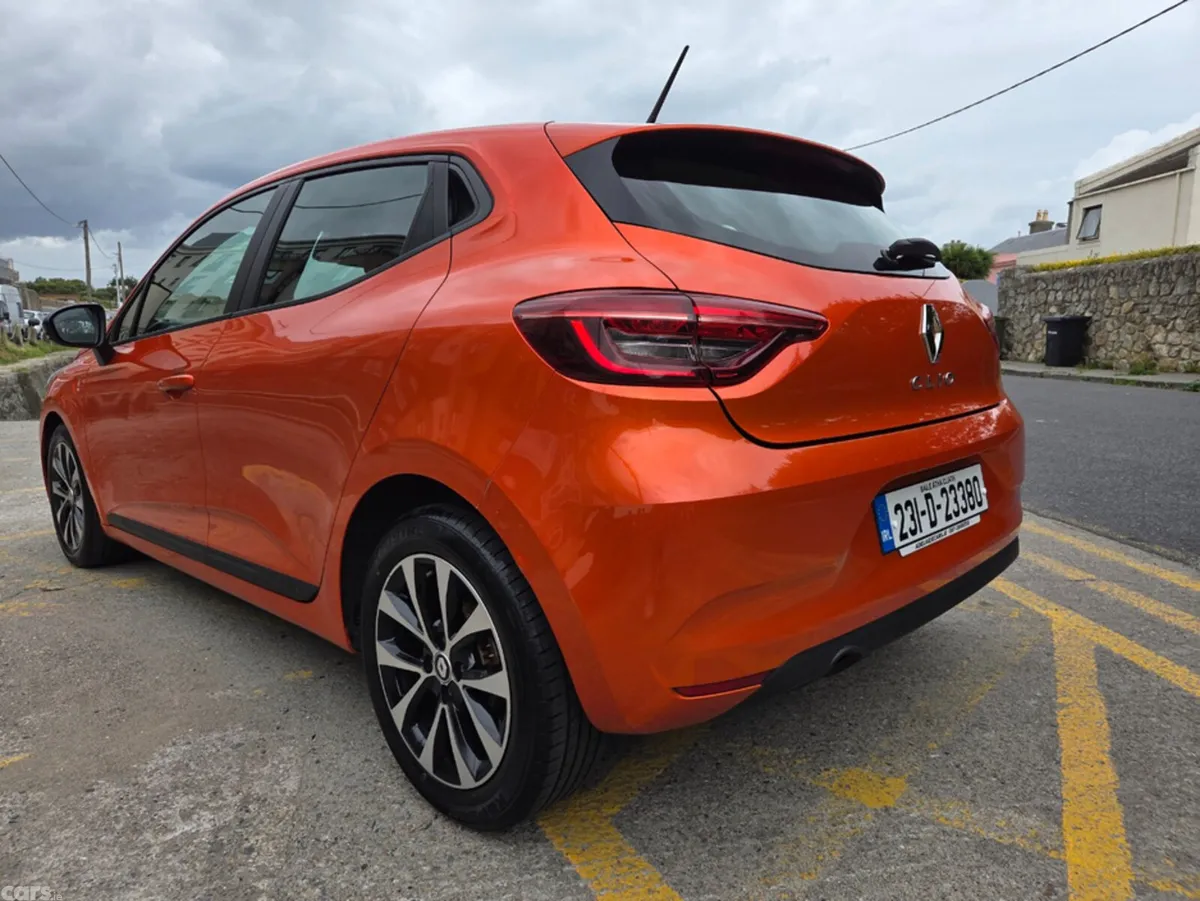 Renault Clio Hatchback, Petrol, 2023, Orange
