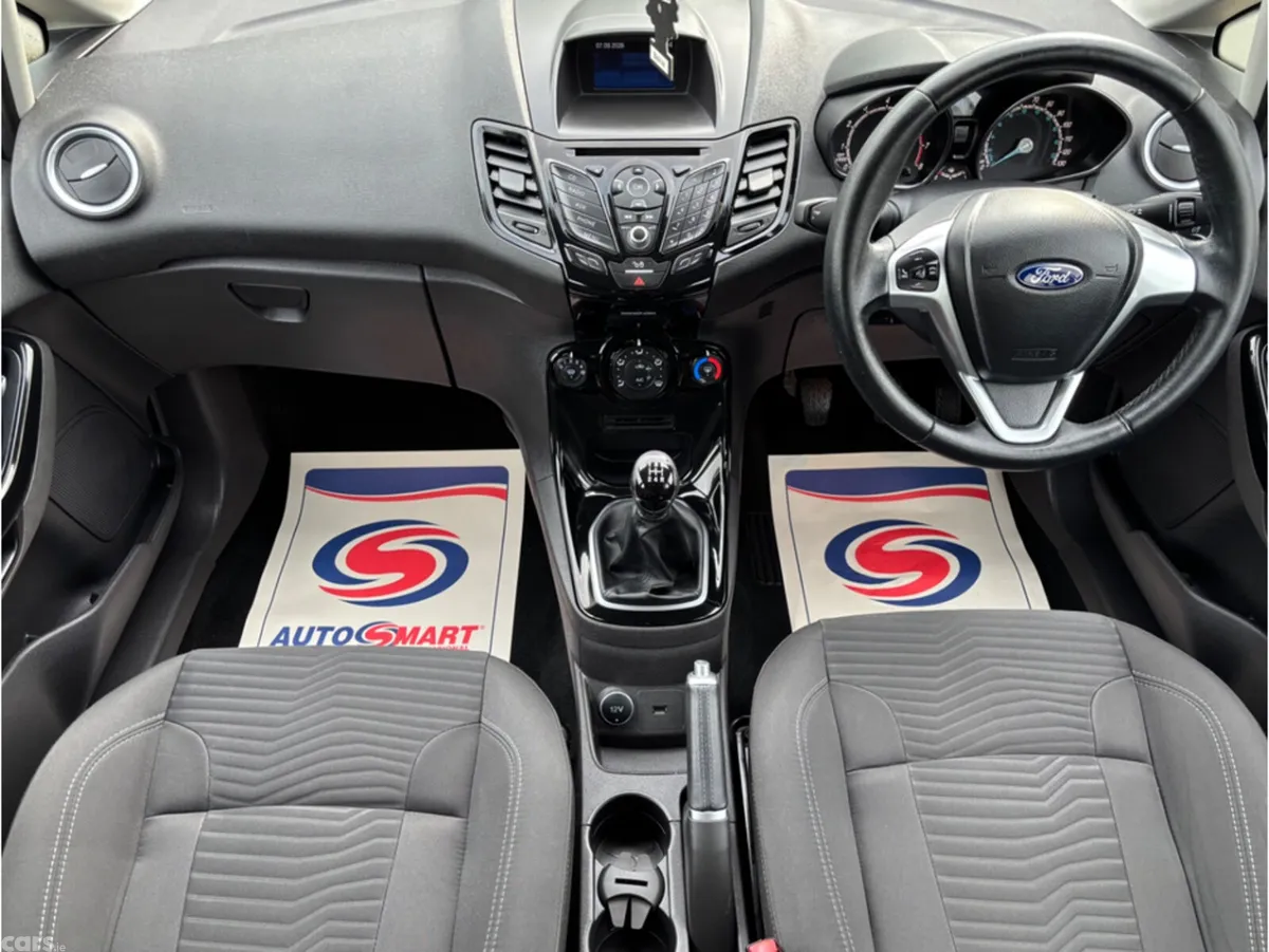 Ford Fiesta Hatchback, Petrol, 2016, Grey