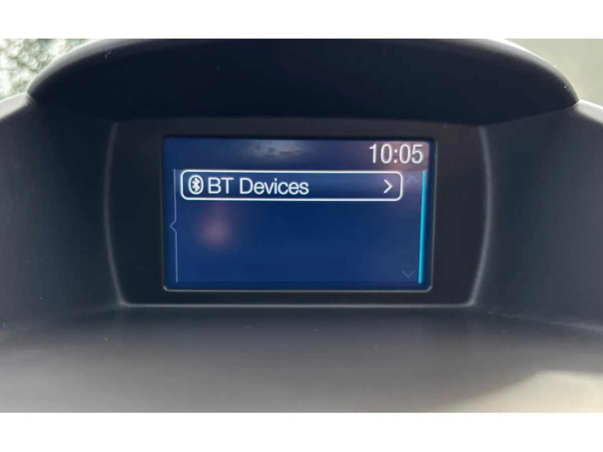 Ford Fiesta Hatchback, Petrol, 2016, Grey