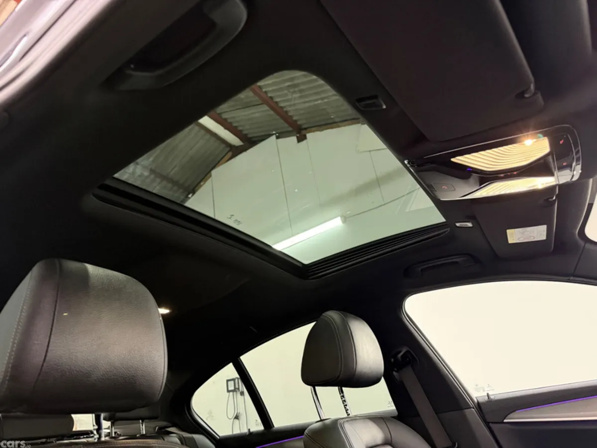 BMW 5-Series Saloon, Petrol Plug-in Hybrid, 2018, Black