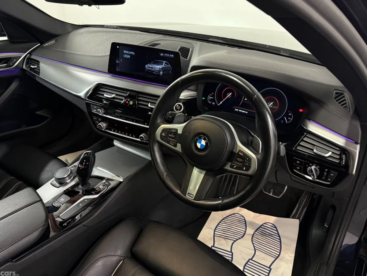 BMW 5-Series Saloon, Petrol Plug-in Hybrid, 2018, Black