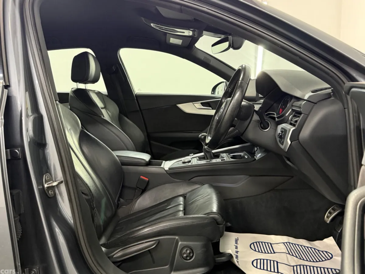 Audi A4 Saloon, Diesel, 2016, Grey