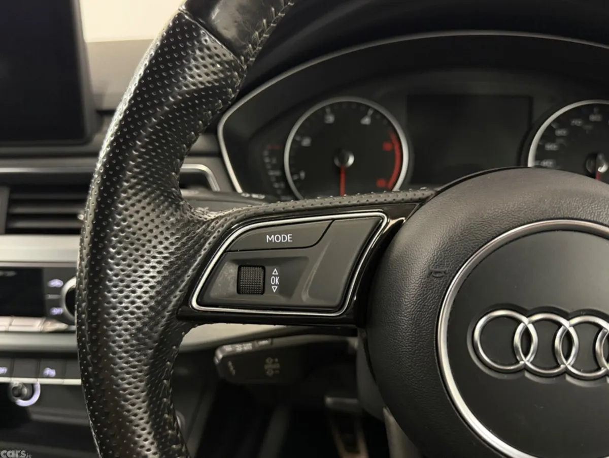 Audi A4 Saloon, Diesel, 2016, Grey