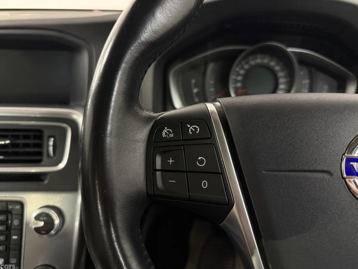 Volvo S60 Saloon, Diesel, 2018, Black