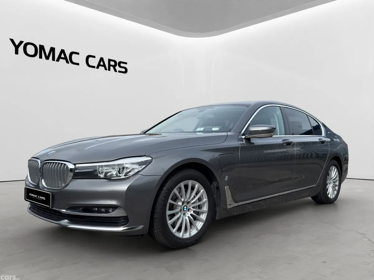BMW 7-Series Saloon, Petrol Plug-in Hybrid, 2019, Grey
