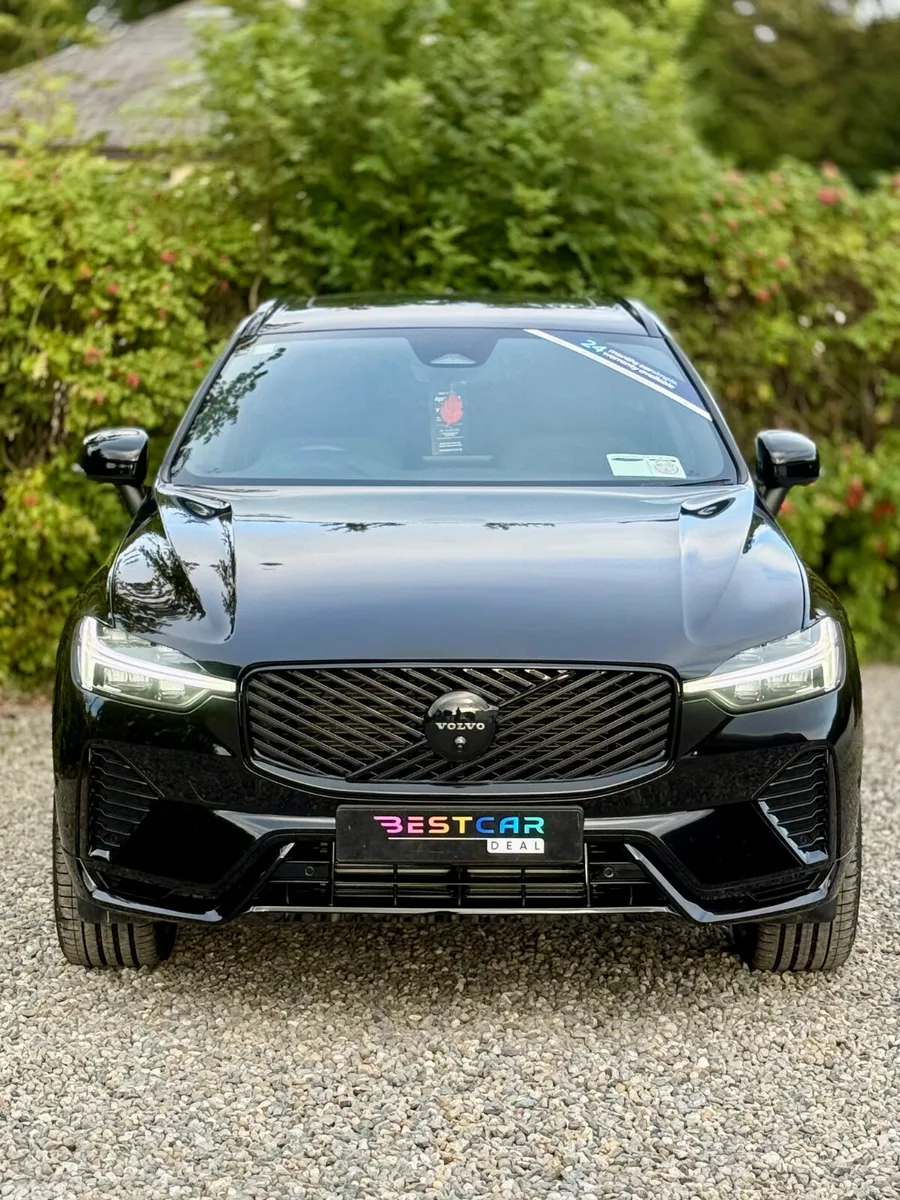 Volvo XC60 SUV, Petrol Plug-in Hybrid, 2026, Black