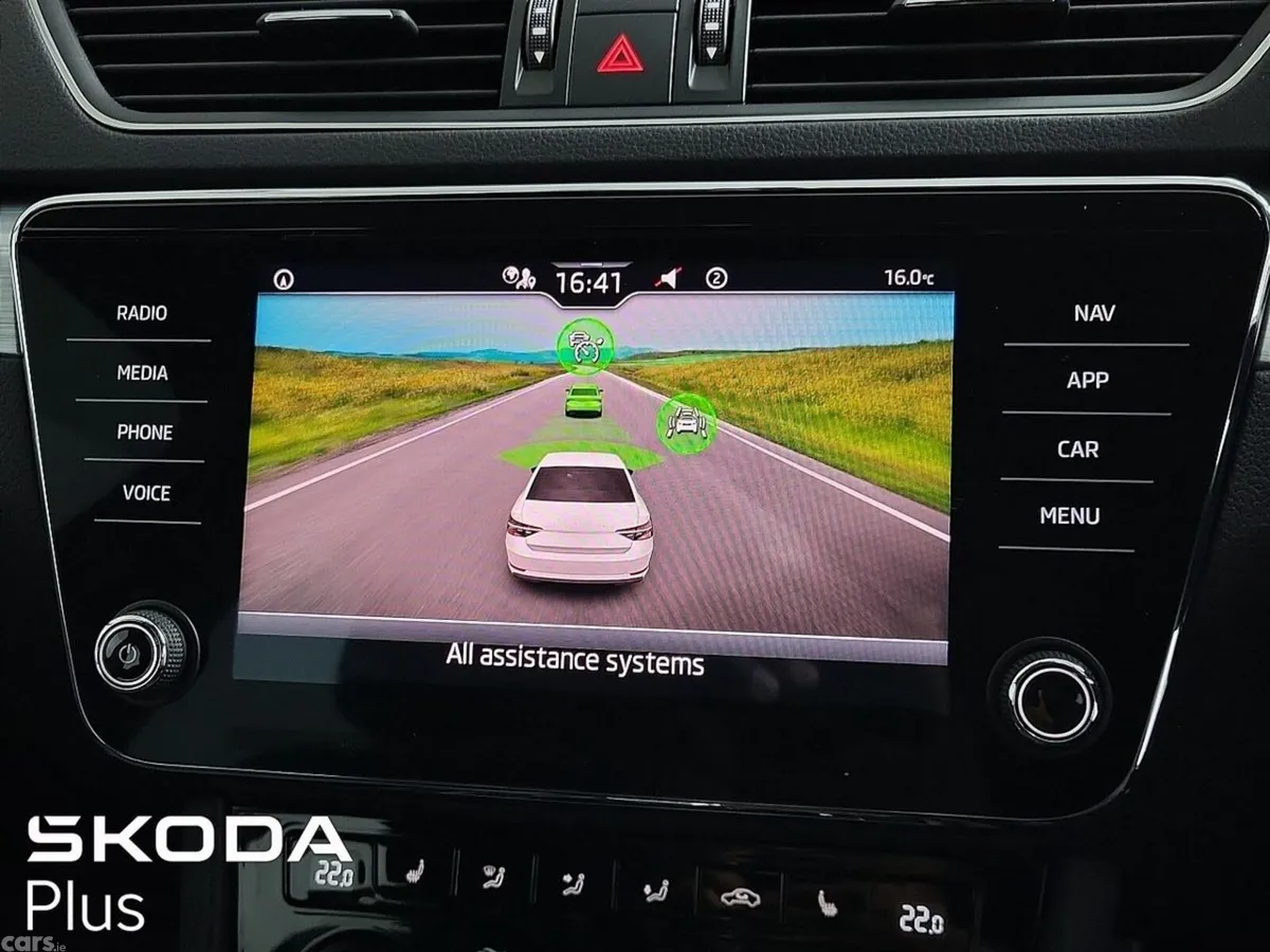 Skoda Superb Saloon, Diesel, 2025, White