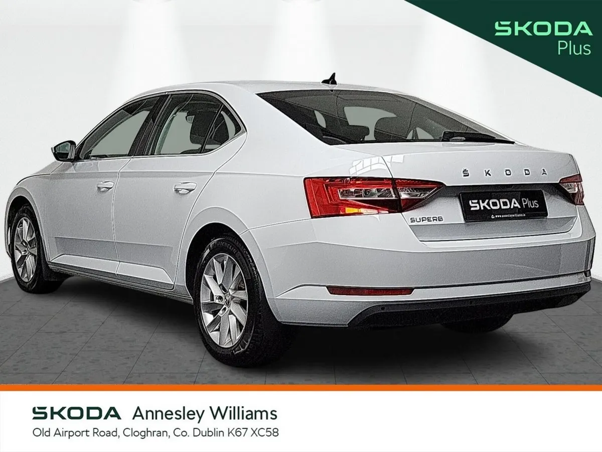 Skoda Superb Saloon, Diesel, 2025, White