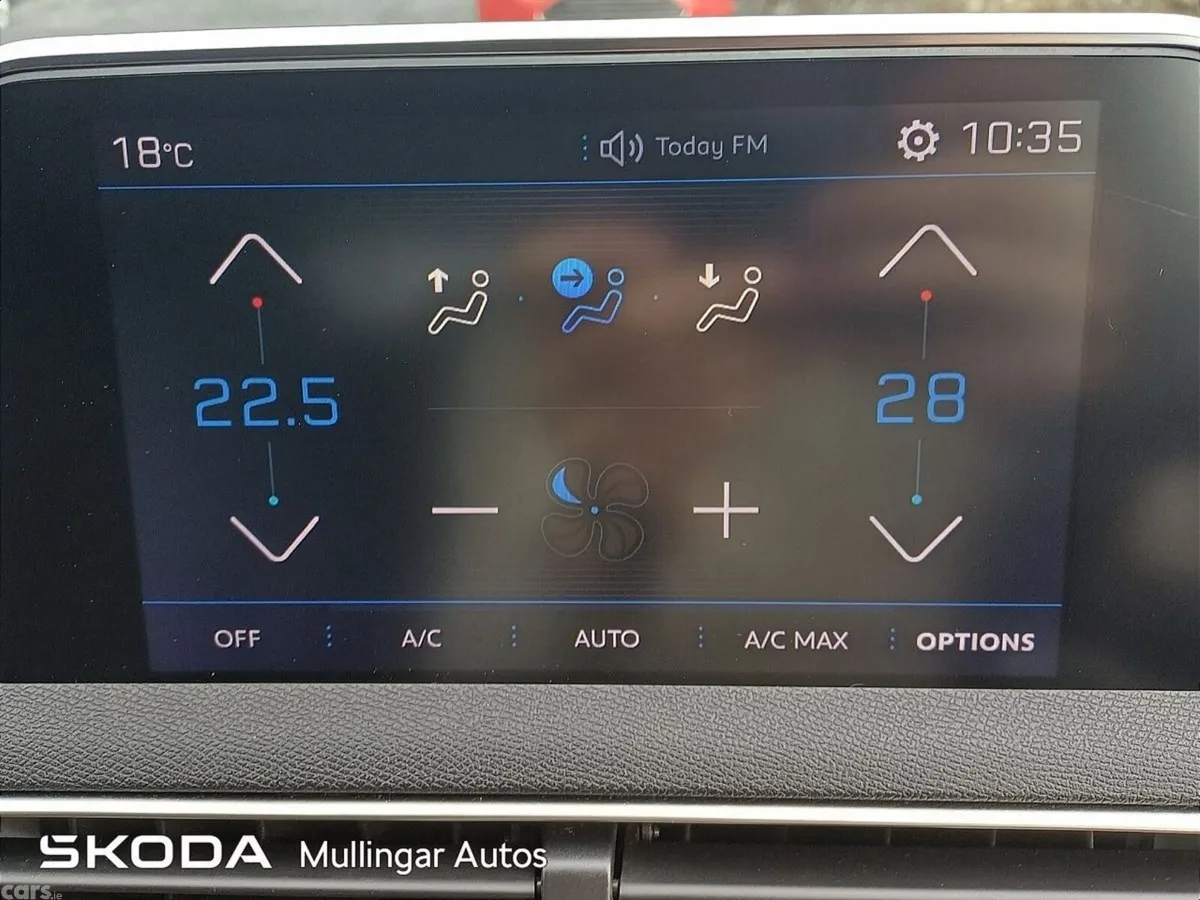 Peugeot 5008 MPV, Diesel, 2019, Grey