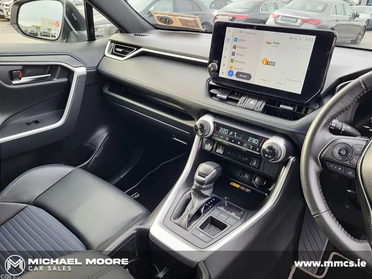 Toyota RAV4 SUV, Petrol Hybrid, 2024, Grey