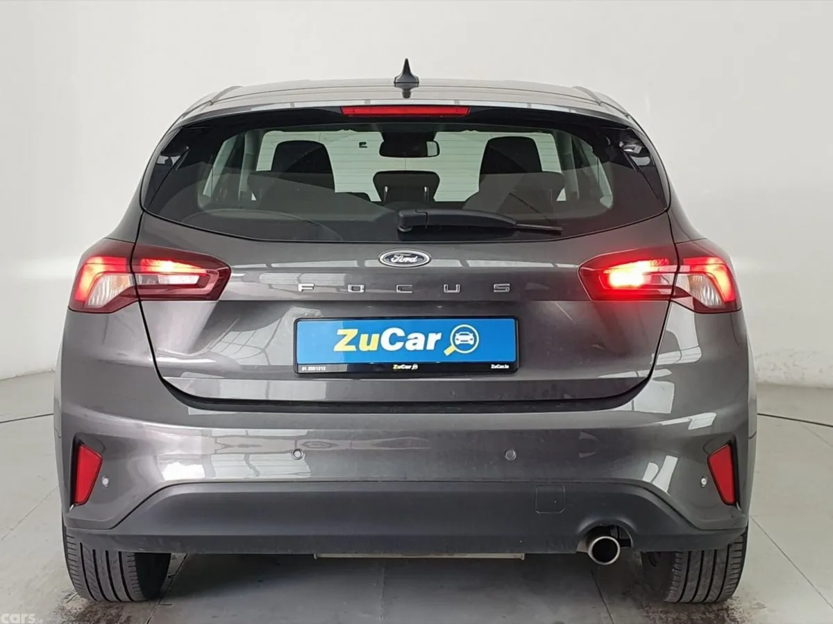 Ford Focus Hatchback, Diesel, 2022, Grey