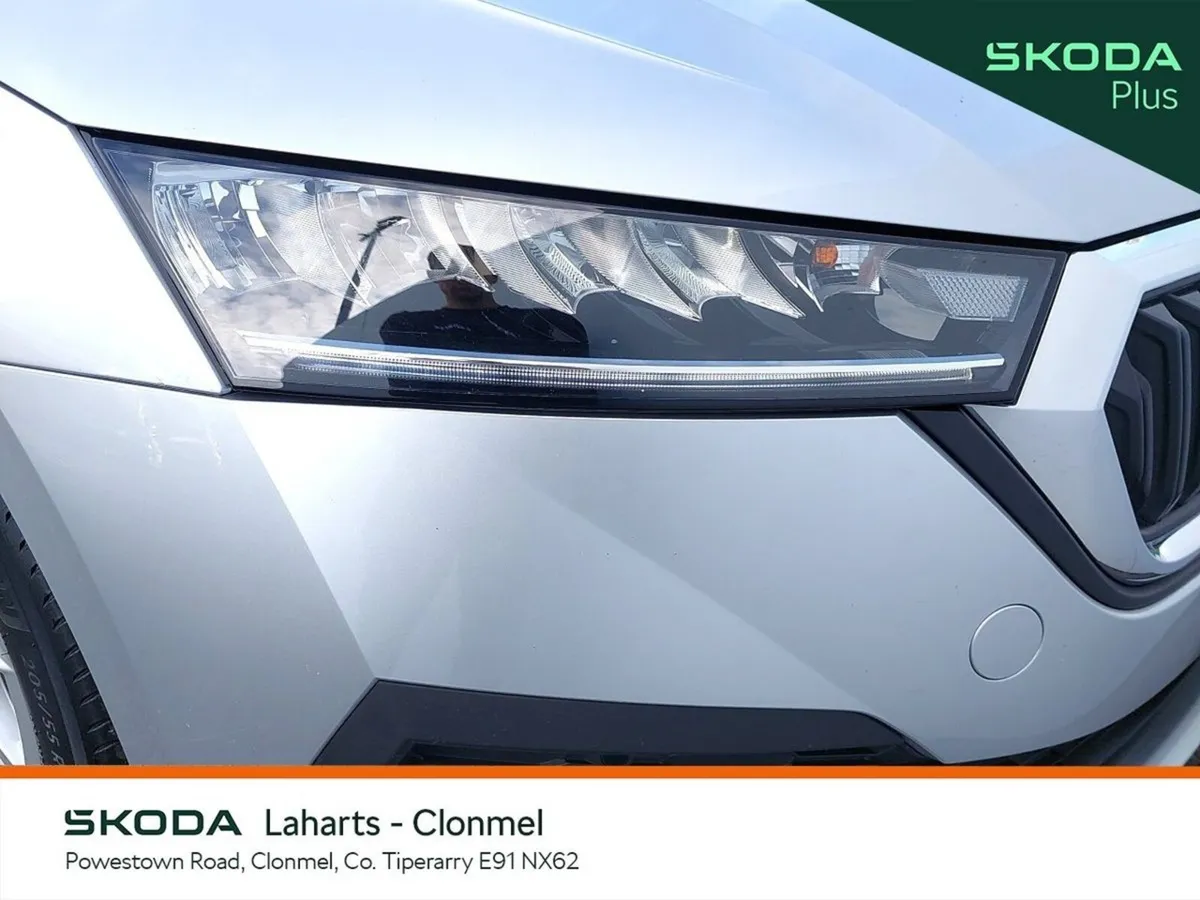 Skoda Octavia Saloon, Diesel, 2024, Silver
