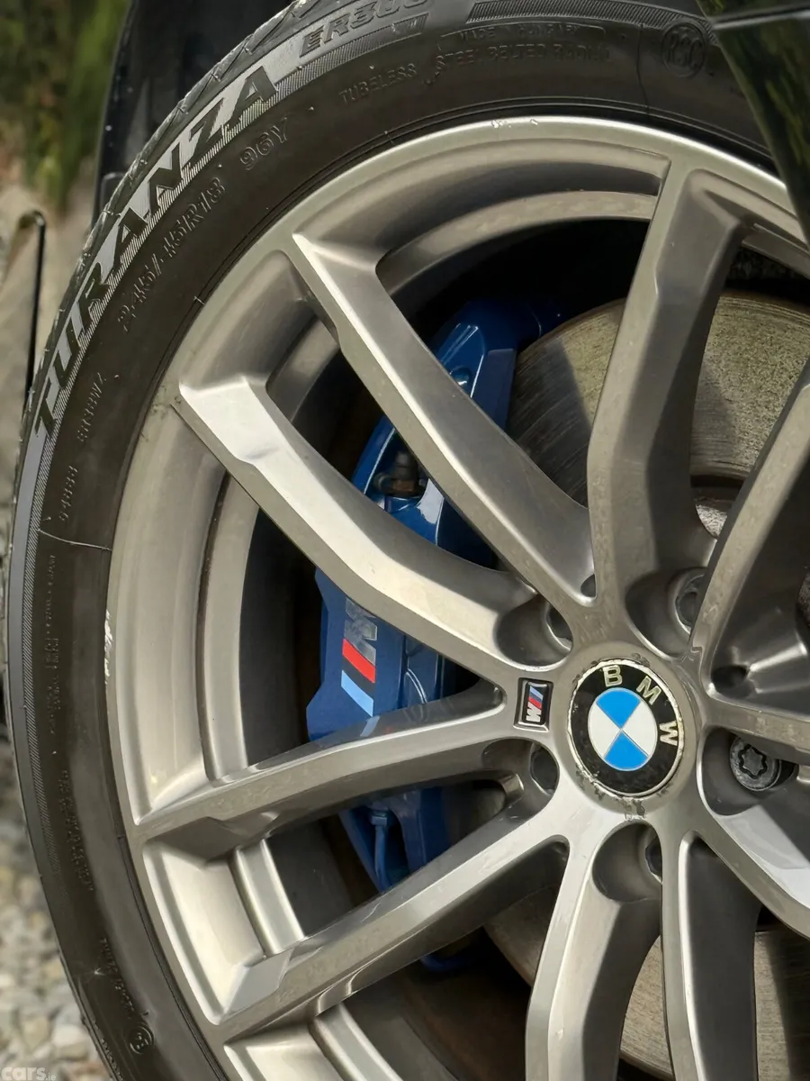BMW 5-Series Saloon, Petrol Plug-in Hybrid, 2019, Black