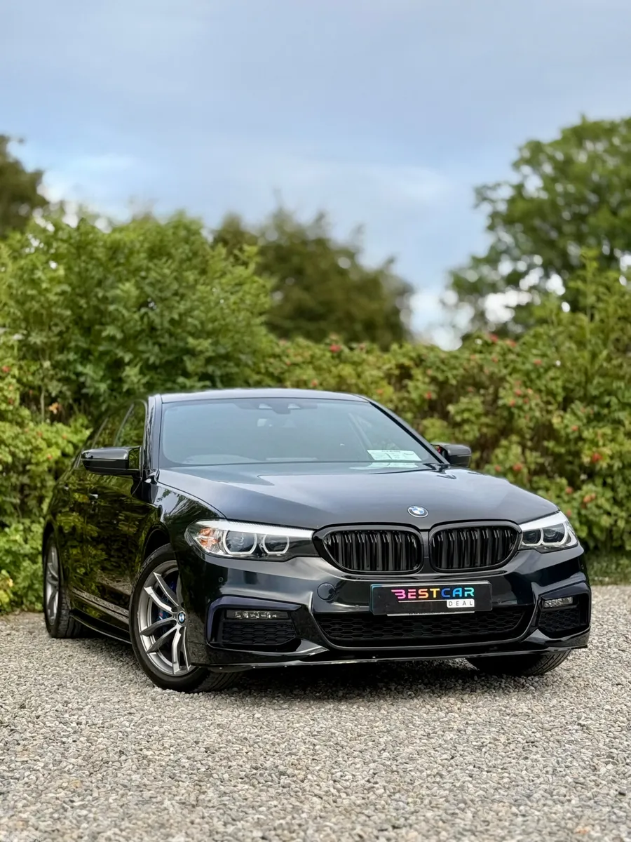 BMW 5-Series Saloon, Petrol Plug-in Hybrid, 2019, Black