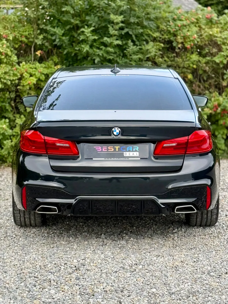 BMW 5-Series Saloon, Petrol Plug-in Hybrid, 2019, Black