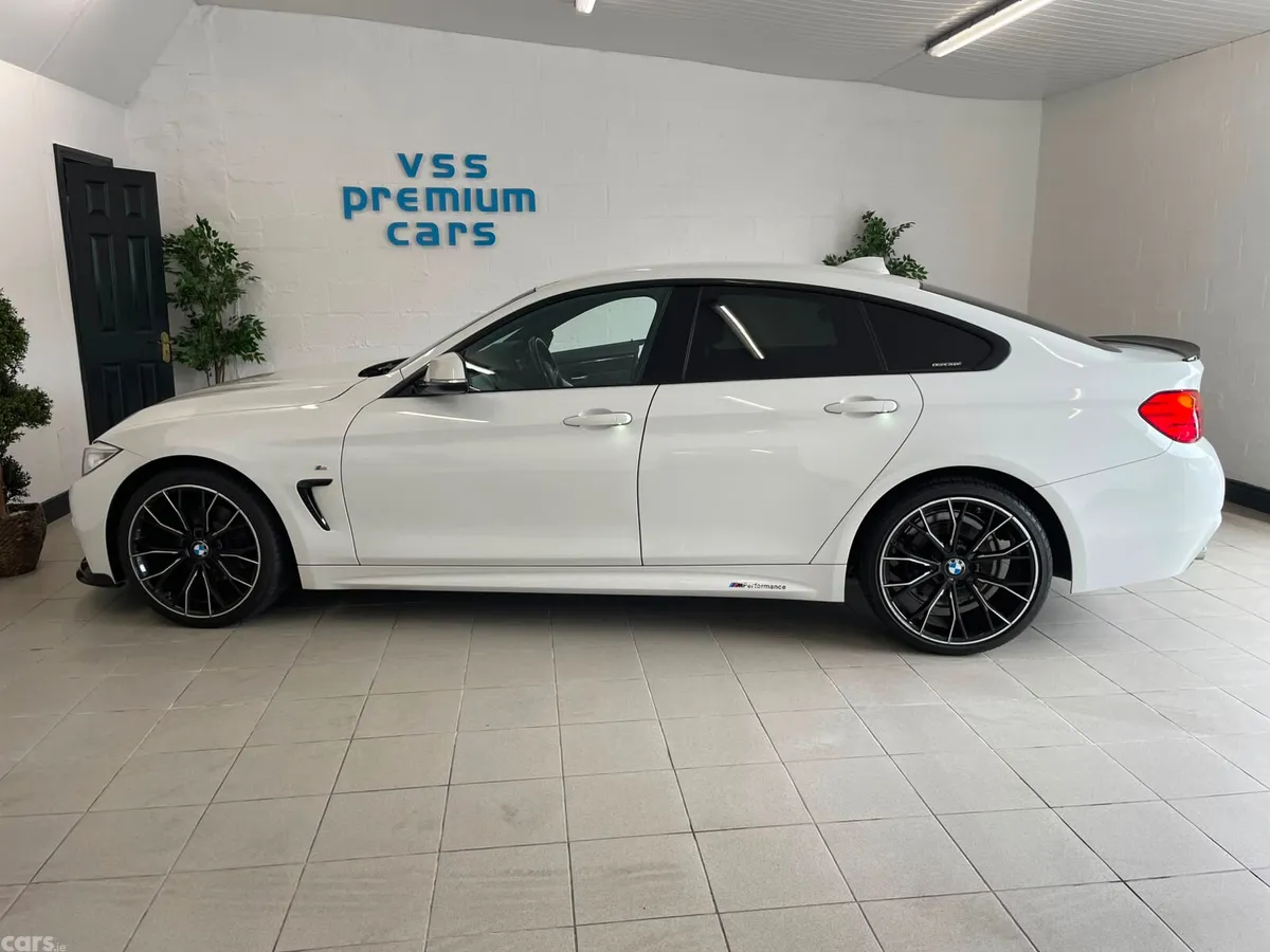 BMW 4-Series Coupe, Diesel, 2014, White