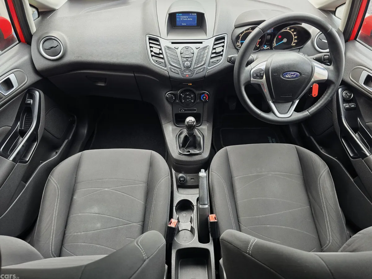 Ford Fiesta Hatchback, Petrol, 2017, Red