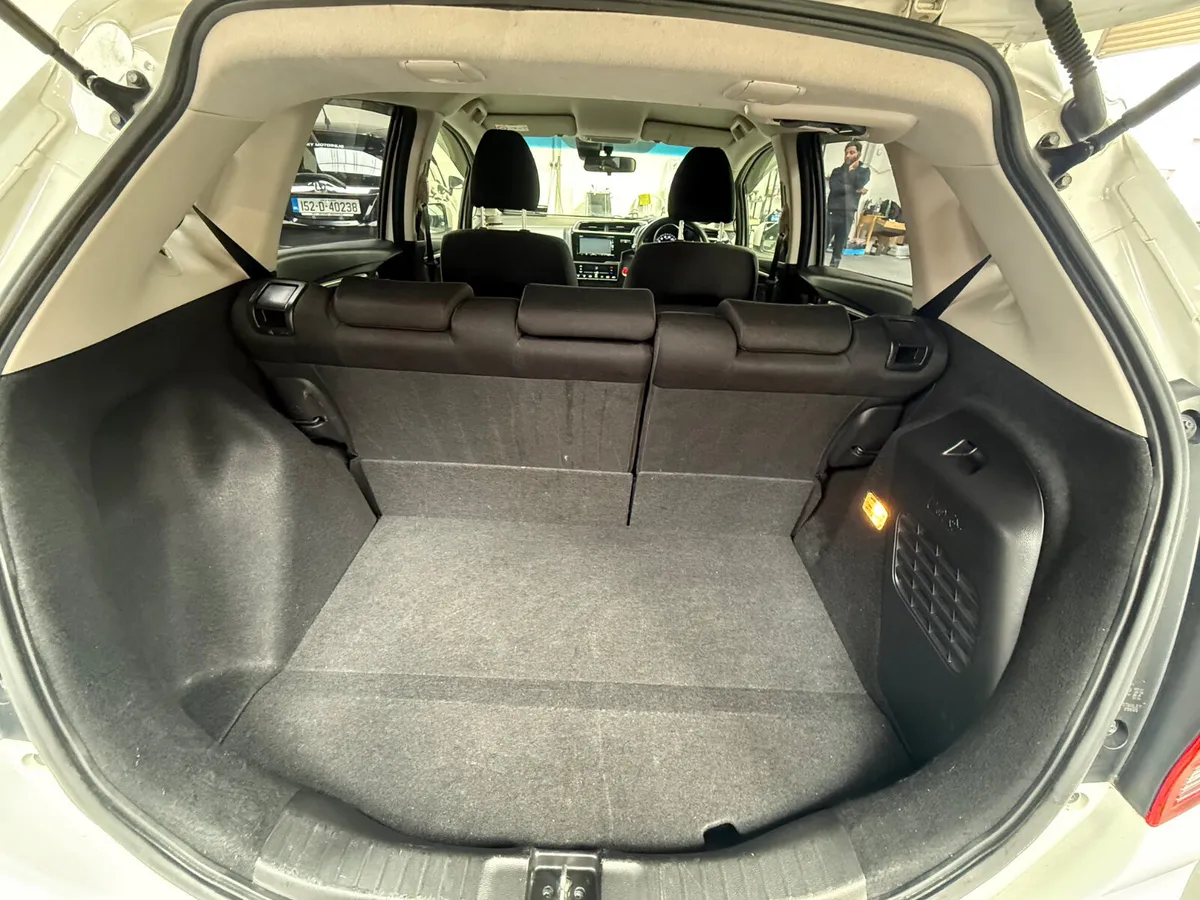 Honda Fit Hatchback, Petrol Hybrid, 2019, White