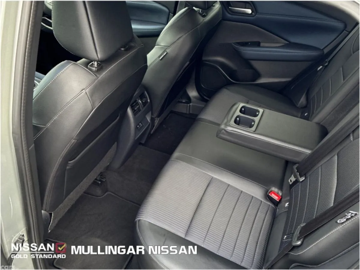 Nissan Qashqai MPV, Petrol, 2024, Grey