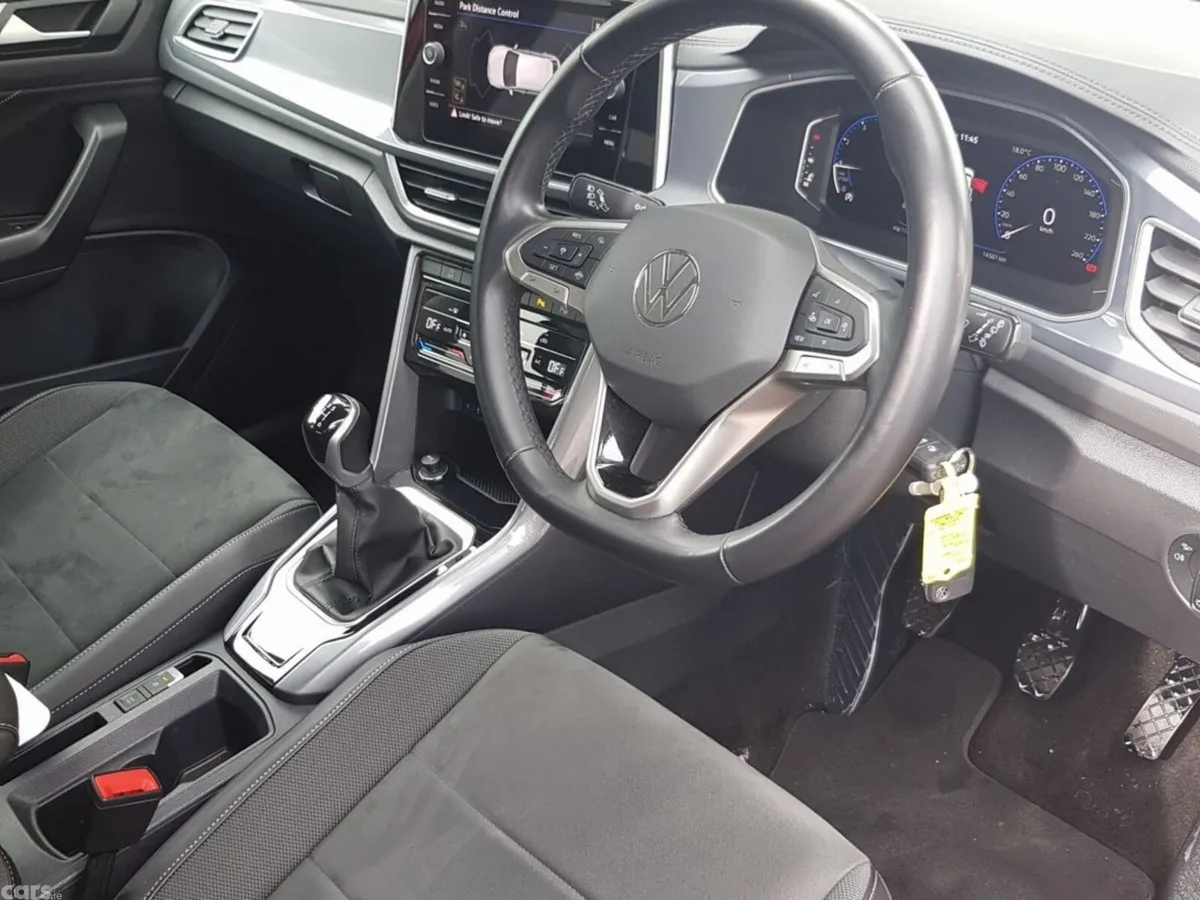 Volkswagen T-Roc SUV, Petrol, 2022, Red