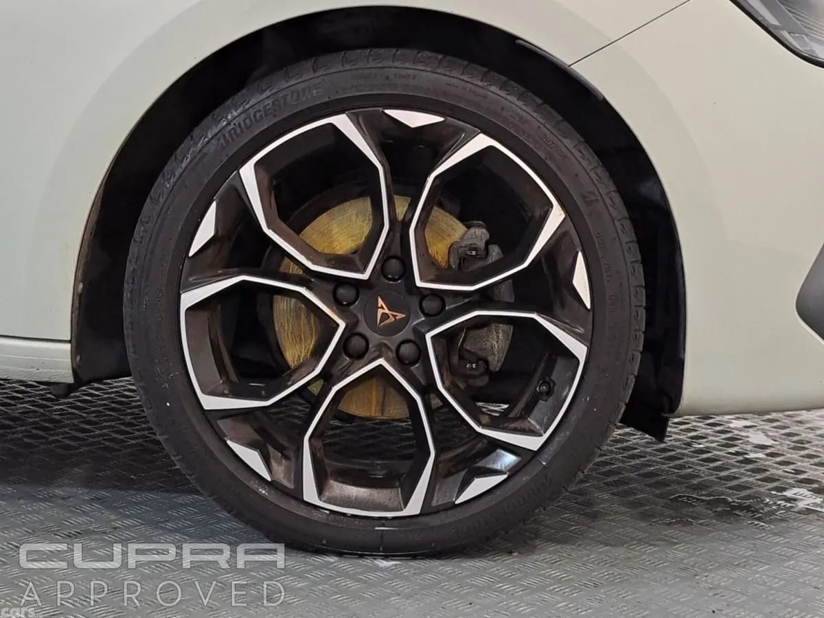 Cupra Leon Hatchback, Petrol, 2024, Grey