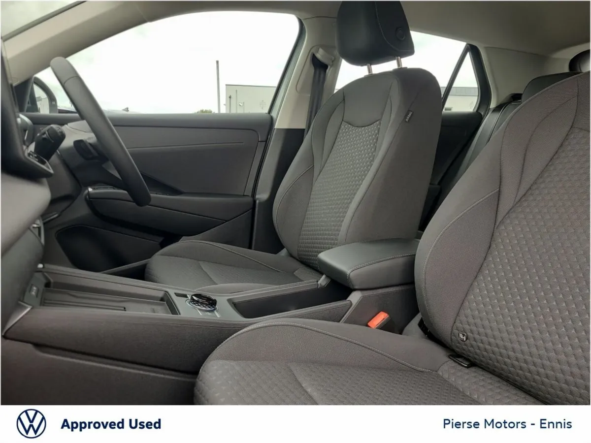 Volkswagen T-Roc SUV, Petrol, 2026, Grey