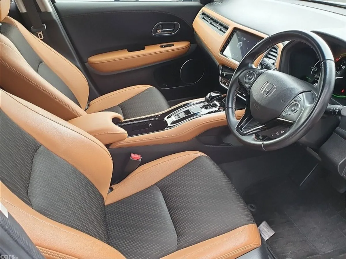 Honda Vezel SUV, Petrol Hybrid, 2019, Black