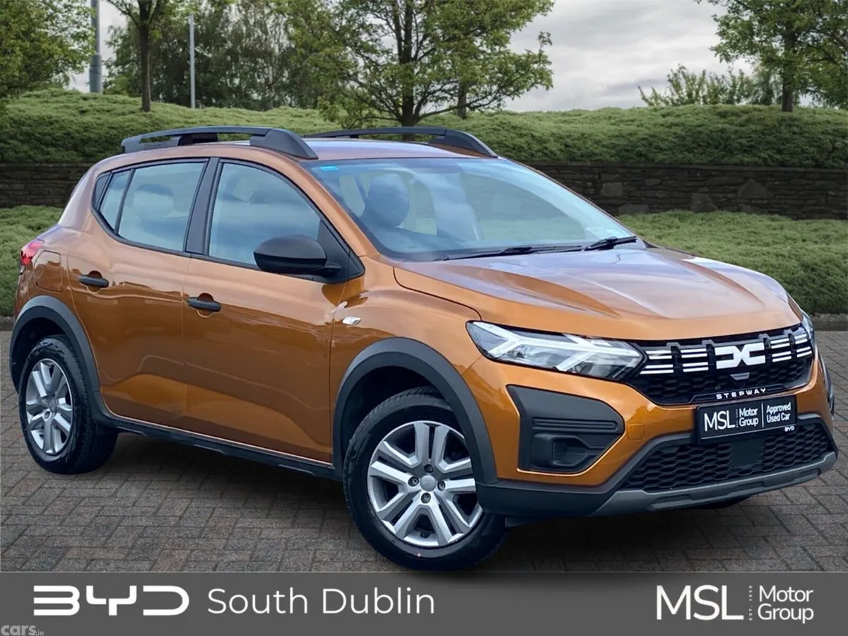 Dacia Sandero Stepway Hatchback, Petrol, 2023, Orange