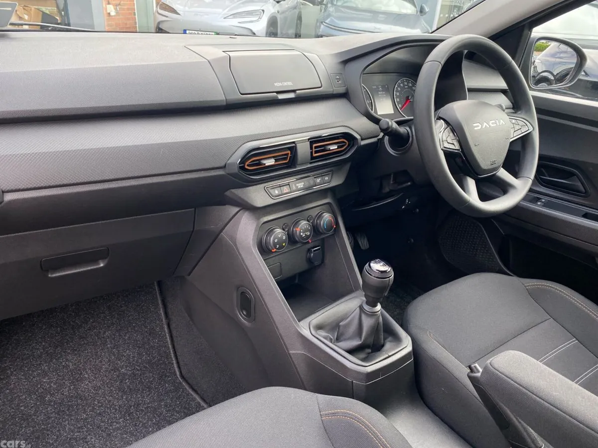 Dacia Sandero Stepway Hatchback, Petrol, 2023, Orange