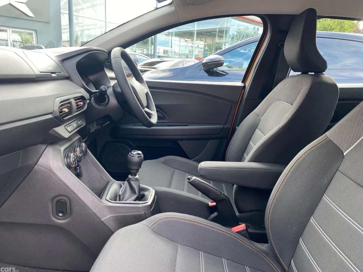Dacia Sandero Stepway Hatchback, Petrol, 2023, Orange