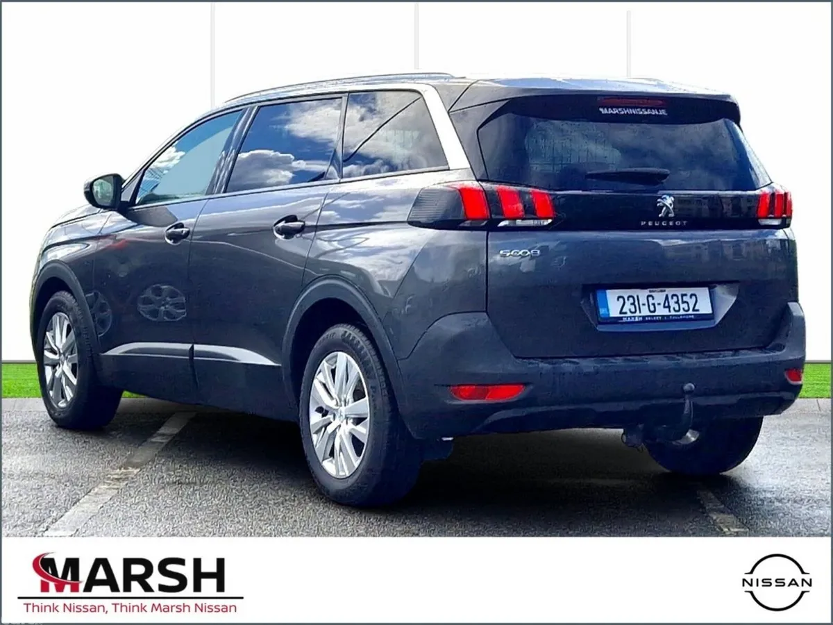 Peugeot 5008 SUV, Diesel, 2023, Grey
