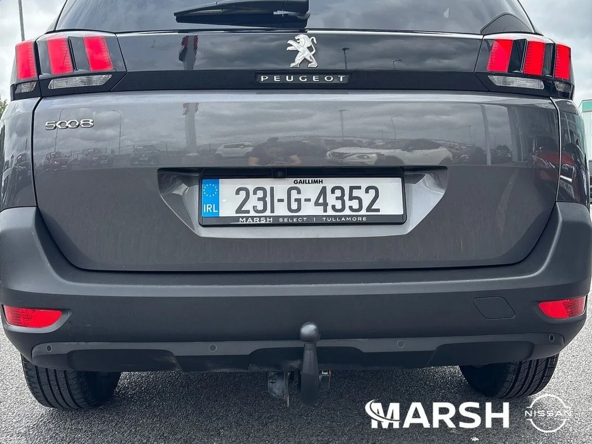 Peugeot 5008 SUV, Diesel, 2023, Grey