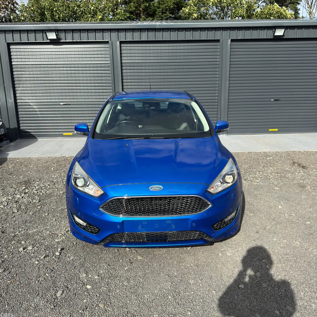 Ford Focus Hatchback, Petrol, 2015, Blue