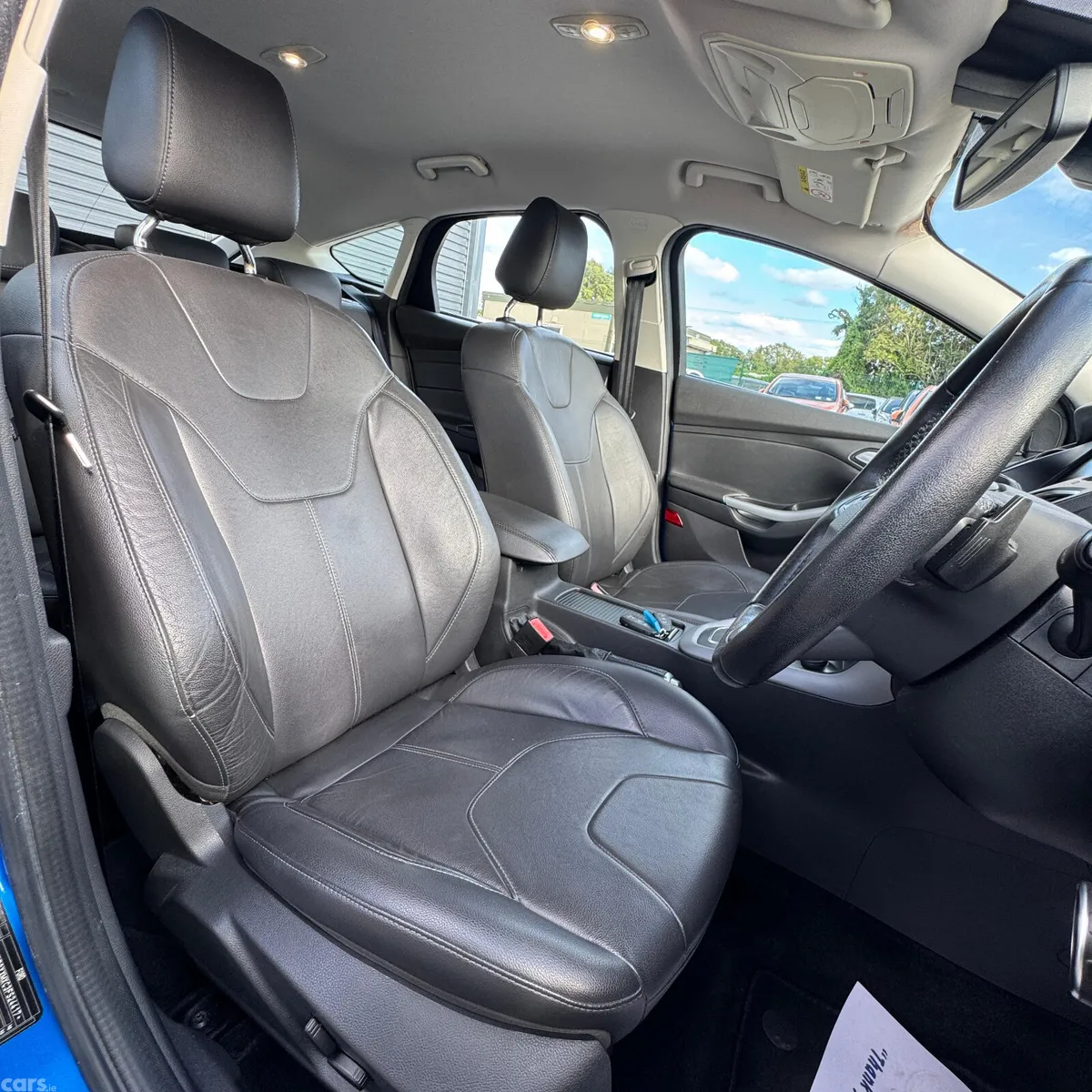 Ford Focus Hatchback, Petrol, 2015, Blue
