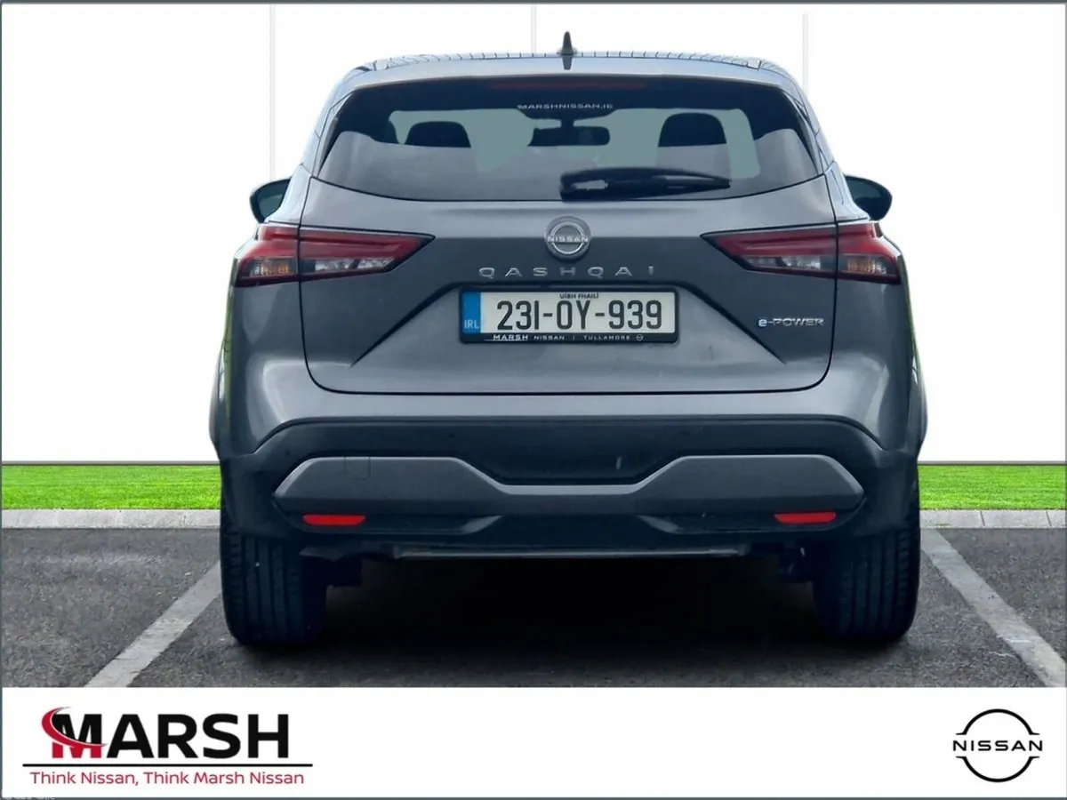 Nissan Qashqai MPV, Petrol Hybrid, 2023, Grey