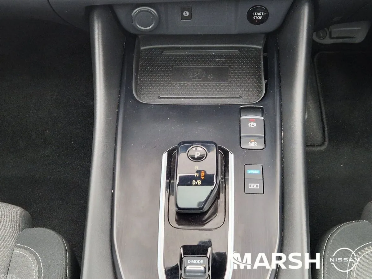 Nissan Qashqai SUV, Petrol Hybrid, 2023, White