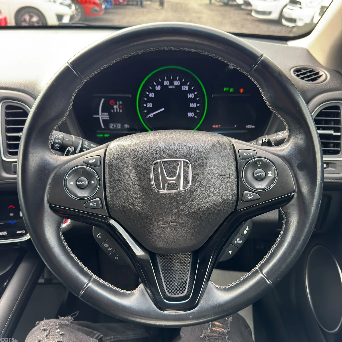 Honda Vezel Estate, Petrol Hybrid, 2018, White