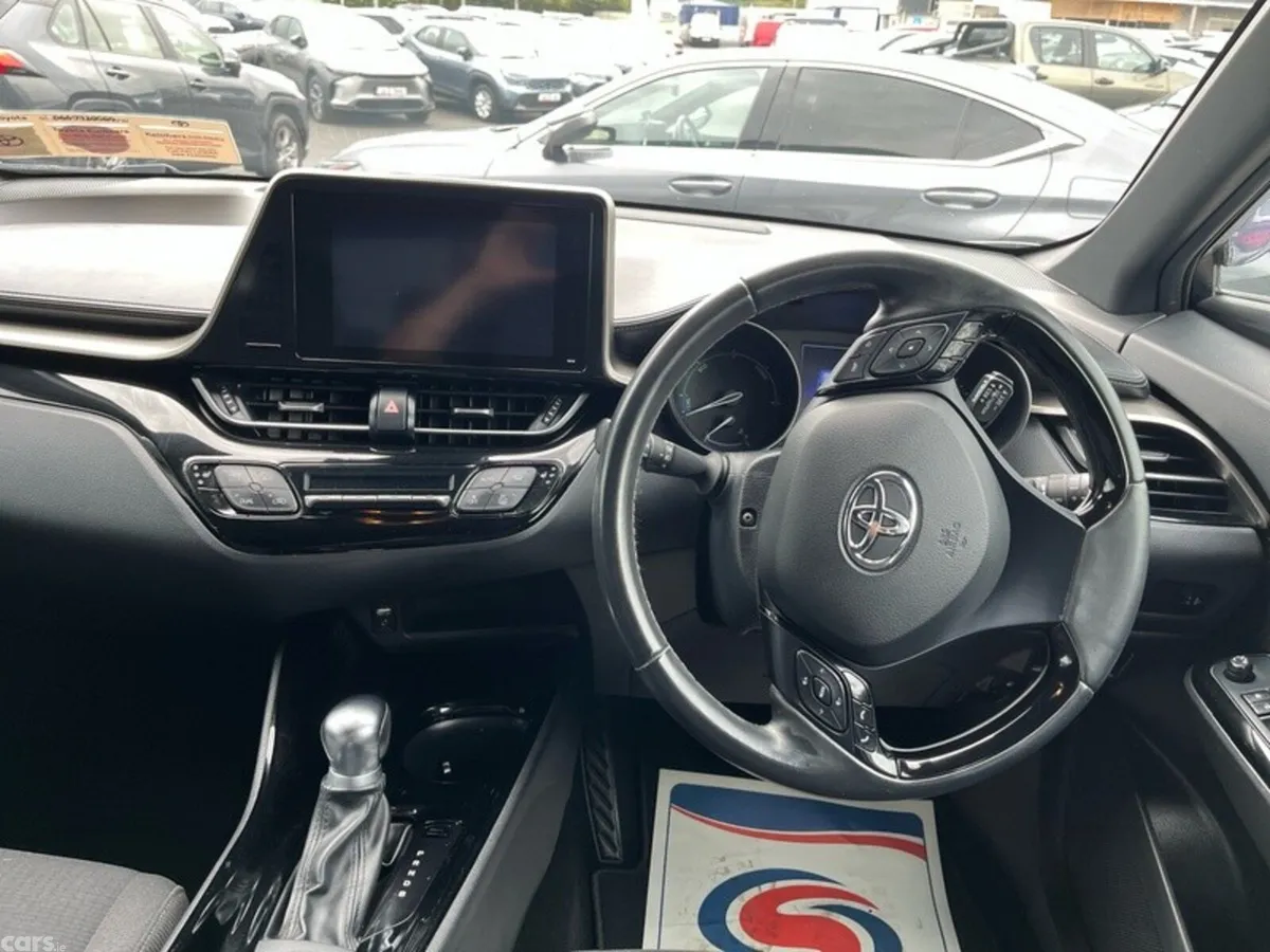 Toyota C-HR SUV, Petrol Hybrid, 2019, Grey