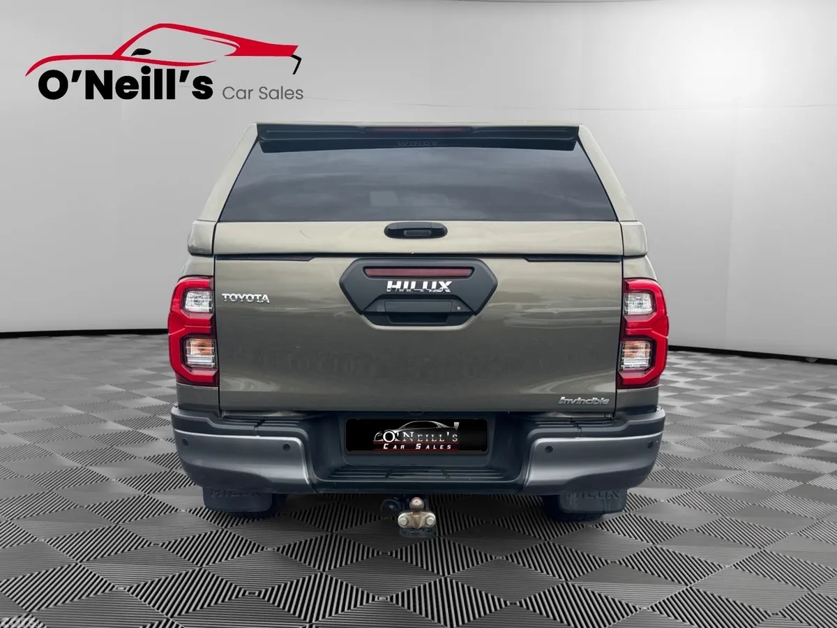 Toyota Hilux Pick Up, Diesel, 2023, Grey