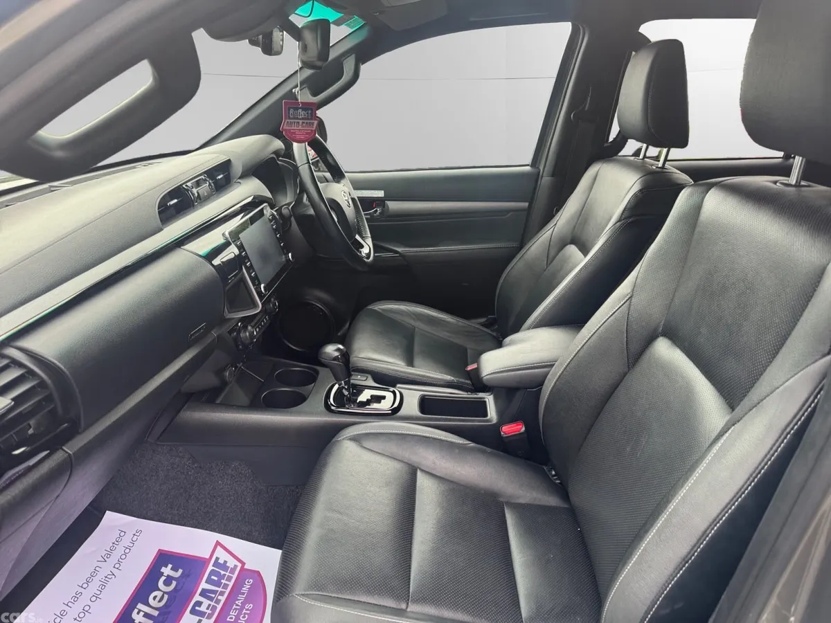 Toyota Hilux Pick Up, Diesel, 2023, Grey